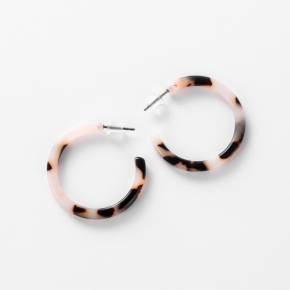 🆕 Penelope Geometric Acrylic Hoops